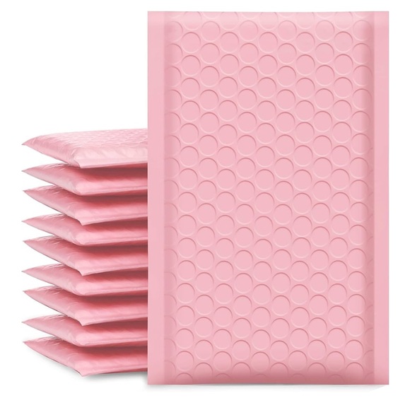 Other - Buy Now Price - Set of 15 4x7 Pink Bubble Mailers